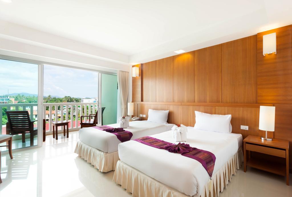 Rawai Princess Hotel Exterior photo