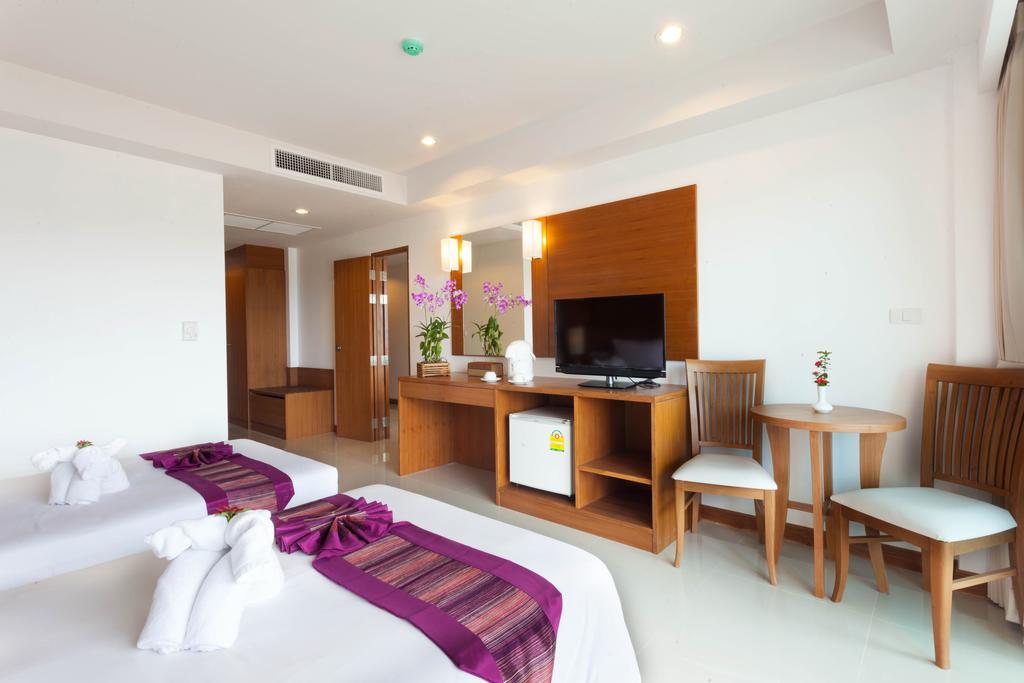 Rawai Princess Hotel Room photo