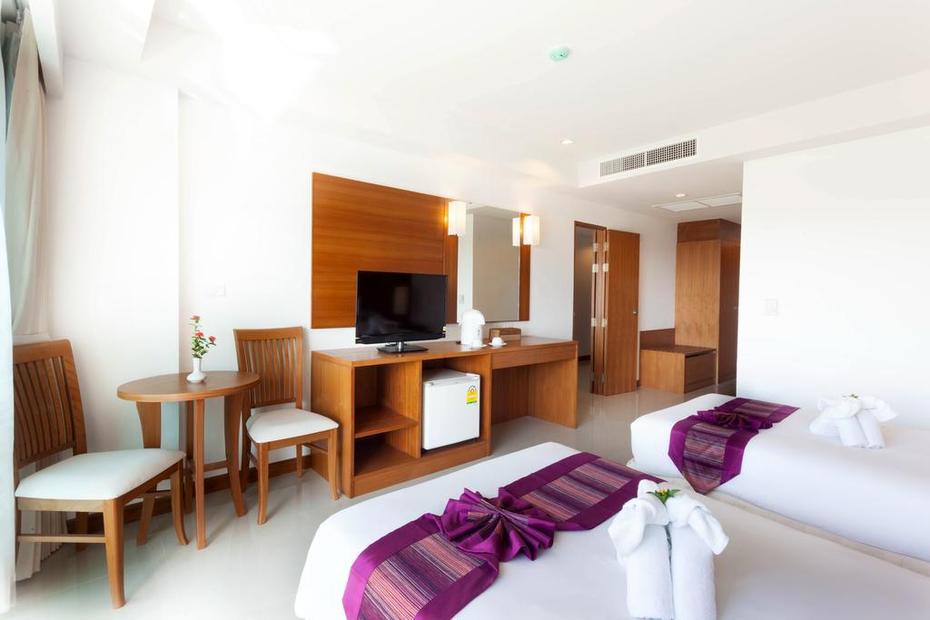 Rawai Princess Hotel Room photo